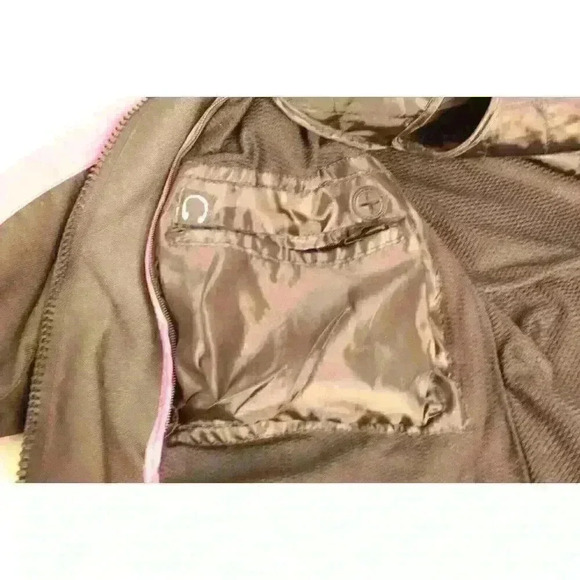 Revolution Gear by UNIK Biking Outdoor Modern Quilted Lined Womens Jacket Size M - Picture 5 of 16